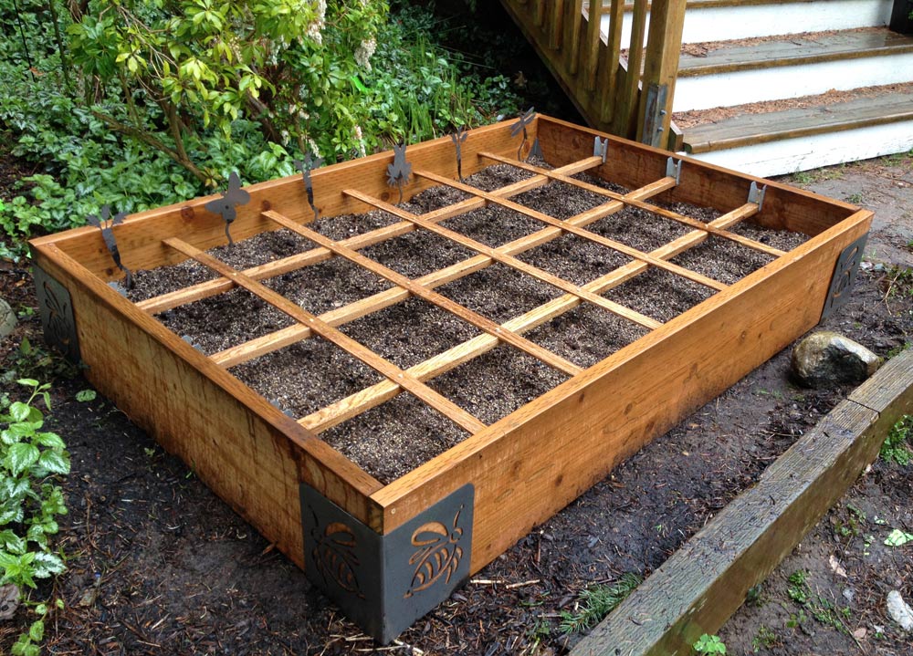 WSHG.NET | Easy-Peasy Square-Foot Gardening | Featured, The Garden